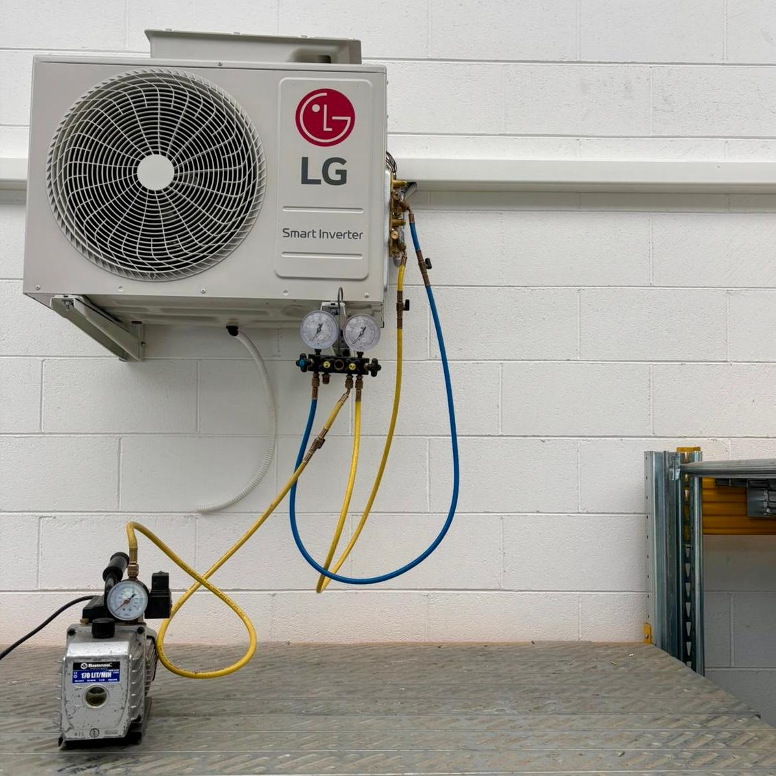 Esecuzione del vuoto climatizzatore